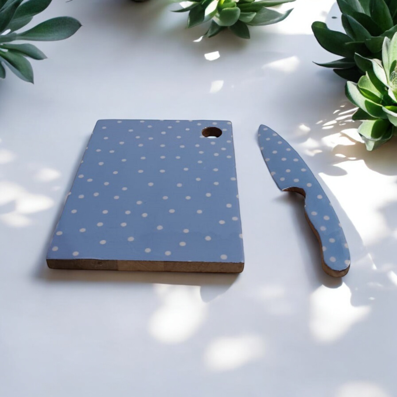 23CM CHOPPING BOARD WITH KNIFE
